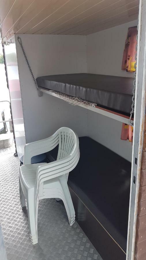 Hausboot Krakow Am See Forelle 1 Und 2 Екстер'єр фото