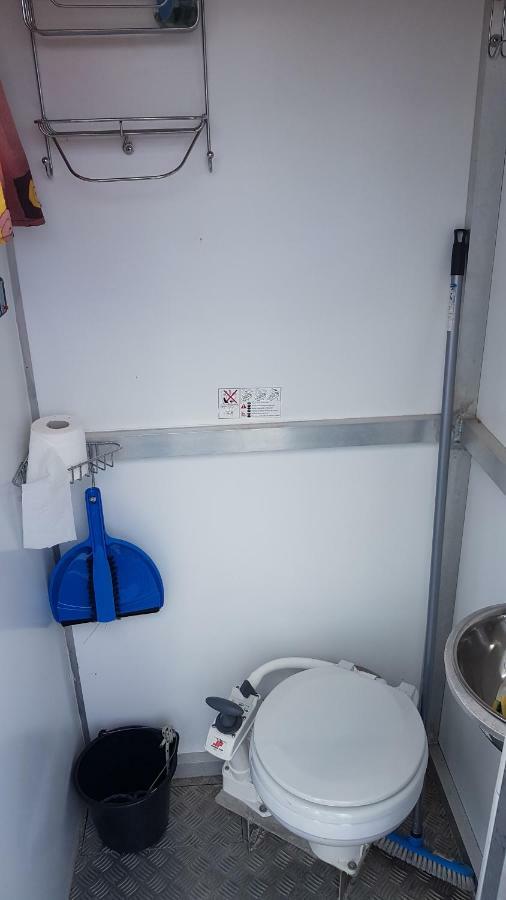 Hausboot Krakow Am See Forelle 1 Und 2 Екстер'єр фото